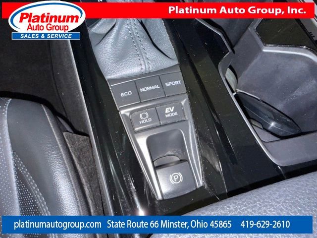 Used 2025 Toyota Camry XSE image 25