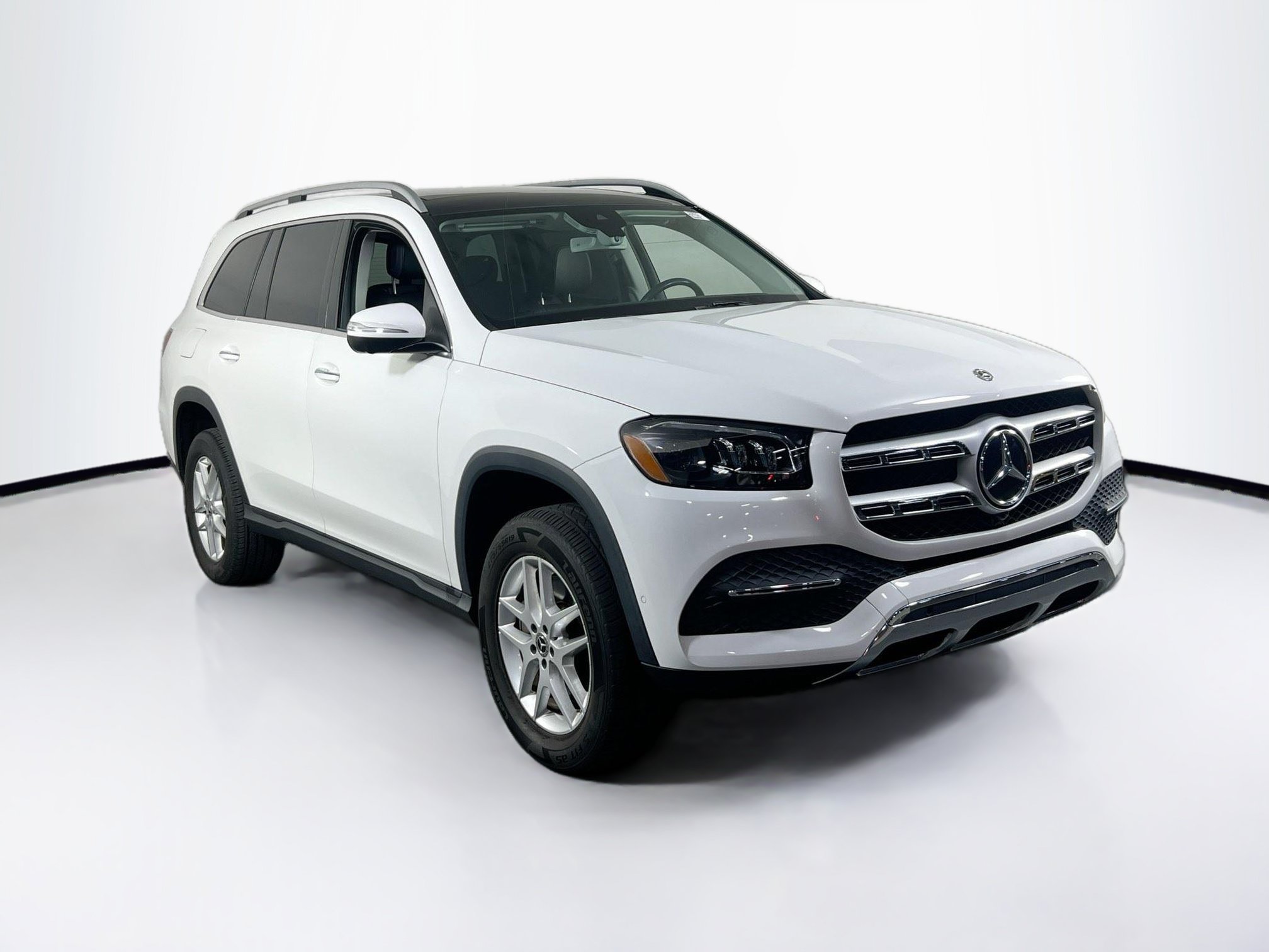 Used 2020 Mercedes-Benz GLS 450 4MATIC w/ Convenience Package image 3