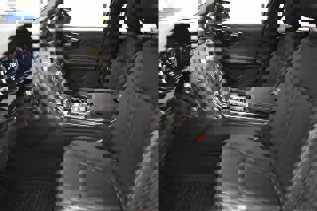 Used 2025 Audi Q7 3.0T Premium Plus image 24