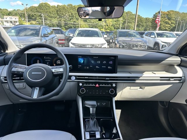 New 2026 Hyundai Tucson SEL image 13