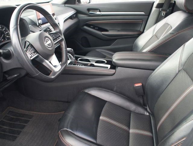 Used 2023 Nissan Altima 2.5 SR image 12