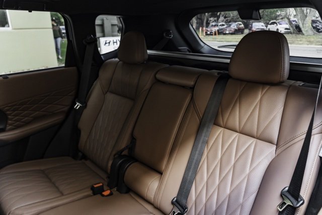 Used 2025 Mitsubishi Outlander SEL image 21