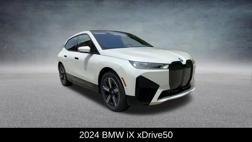 Used 2024 BMW iX xDrive50 w/ Sport Package AWD/4WD image 3