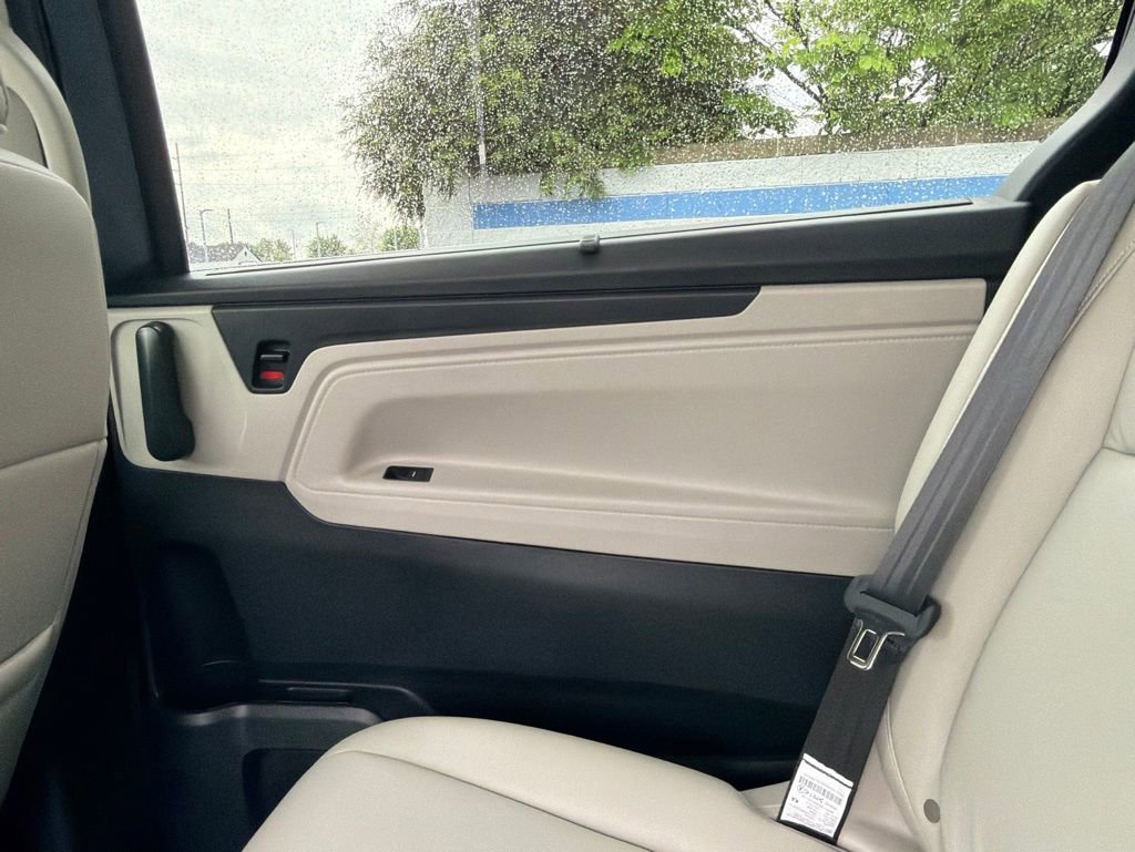 Certified 2026 Honda Odyssey EX-L image 29