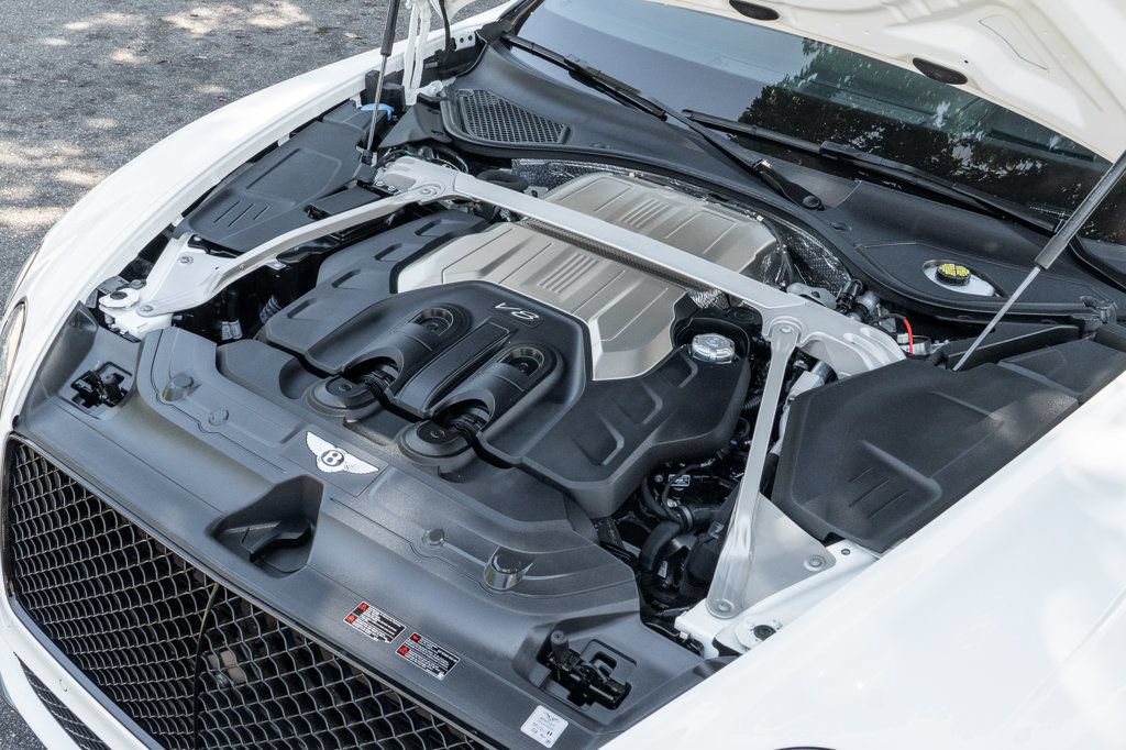 Used 2021 Bentley Continental GT AWD/4WD image 31