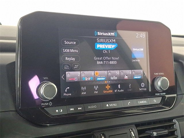 Used 2024 Nissan Pathfinder S image 3