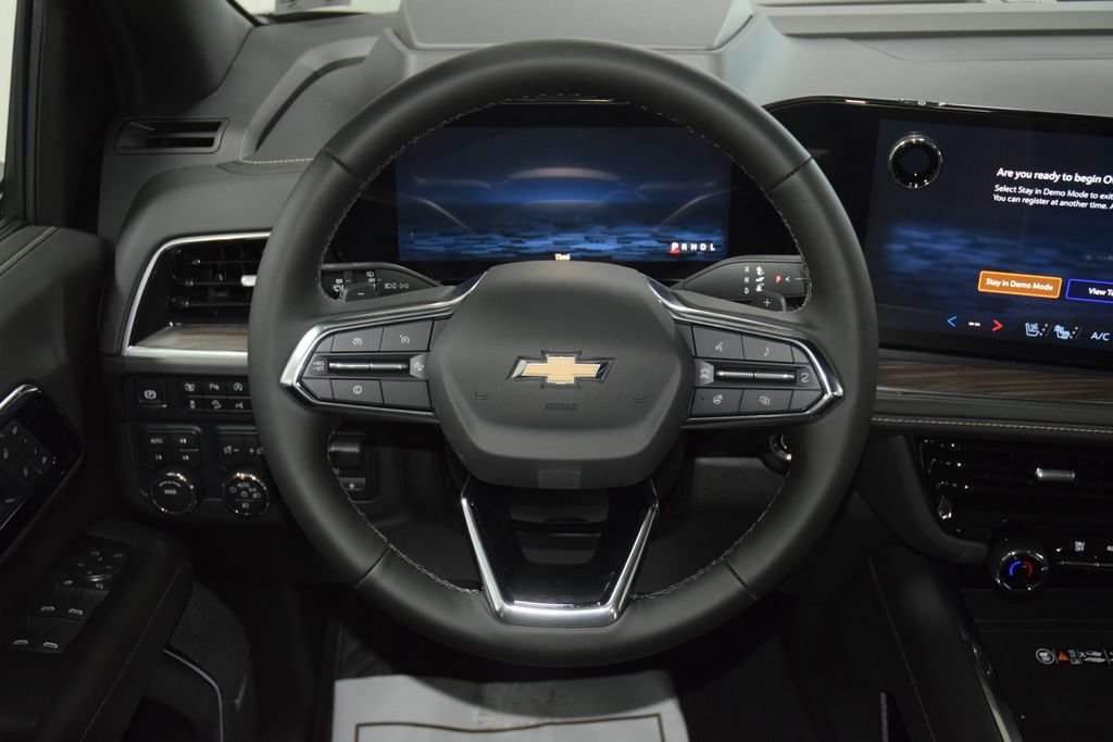 New 2026 Chevrolet Suburban Premier AWD/4WD image 37