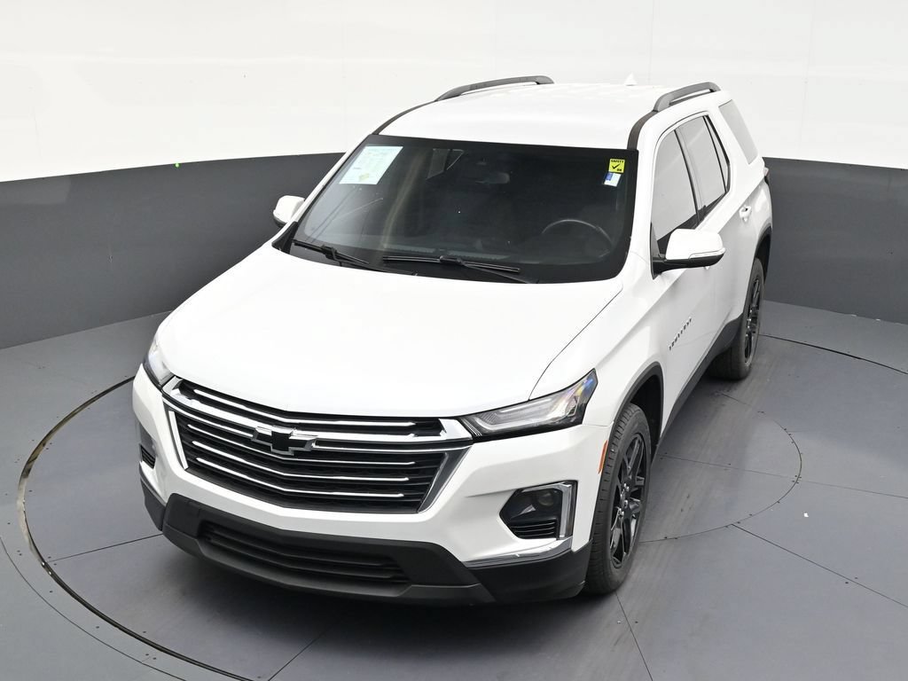 Used 2022 Chevrolet Traverse LT FWD image 19