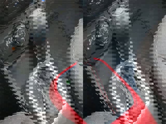 Used 2019 Jeep Renegade Trailhawk w/ LED Lighting Group image 31