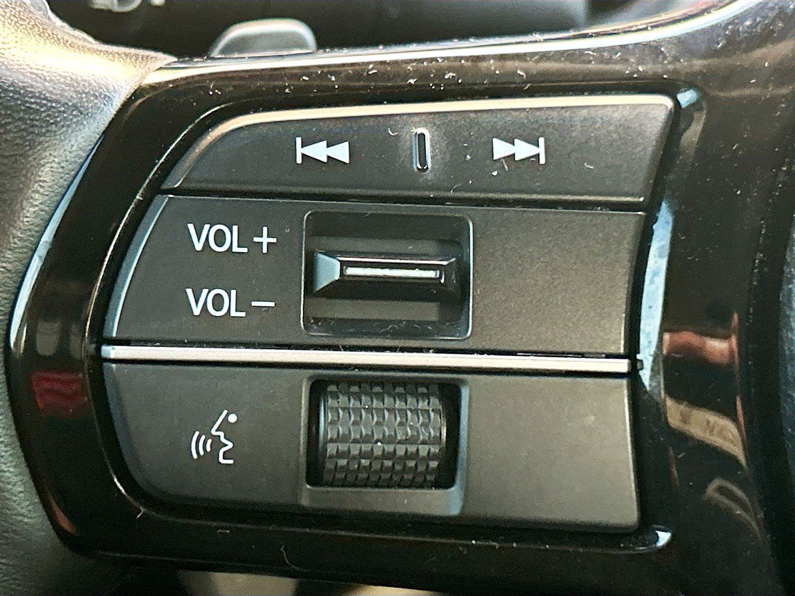 Used 2024 Honda Pilot Elite image 37
