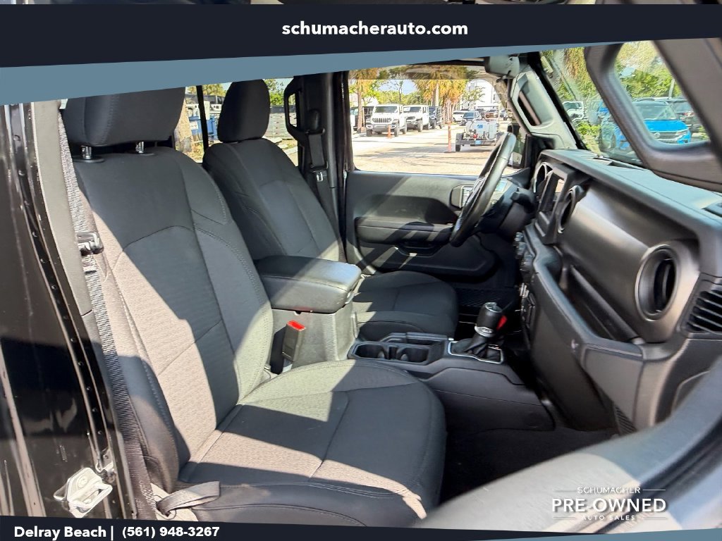 Used 2020 Jeep Gladiator Sport w/ Quick Order Package 24S AWD/4WD image 17