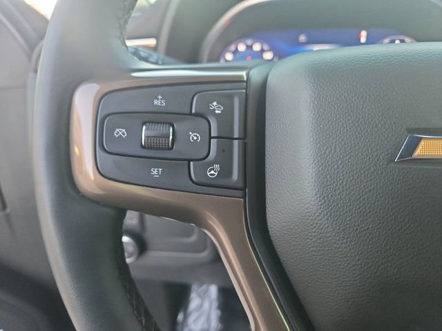 Used 2023 Chevrolet Suburban High Country image 7