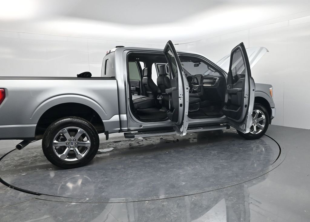 Used 2023 Ford F150 Lariat w/ Max Trailer Tow Package image 49
