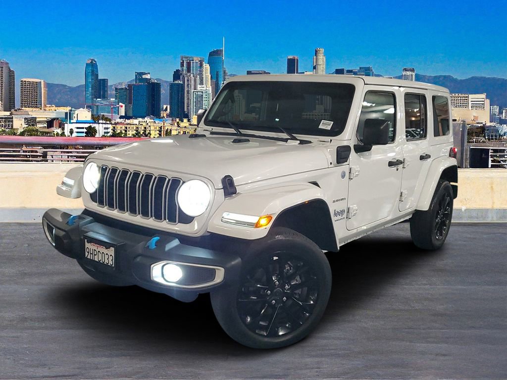 Used 2024 Jeep Wrangler Unlimited Sahara image 2