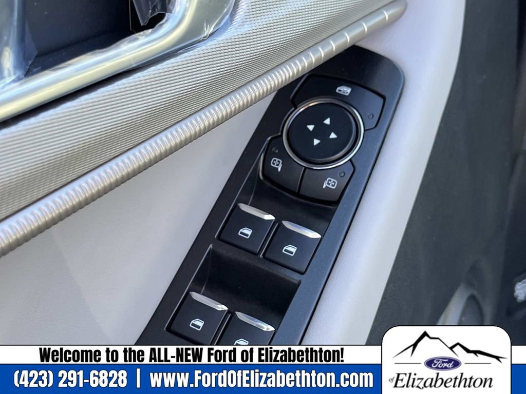 New 2026 Ford Explorer Active image 23