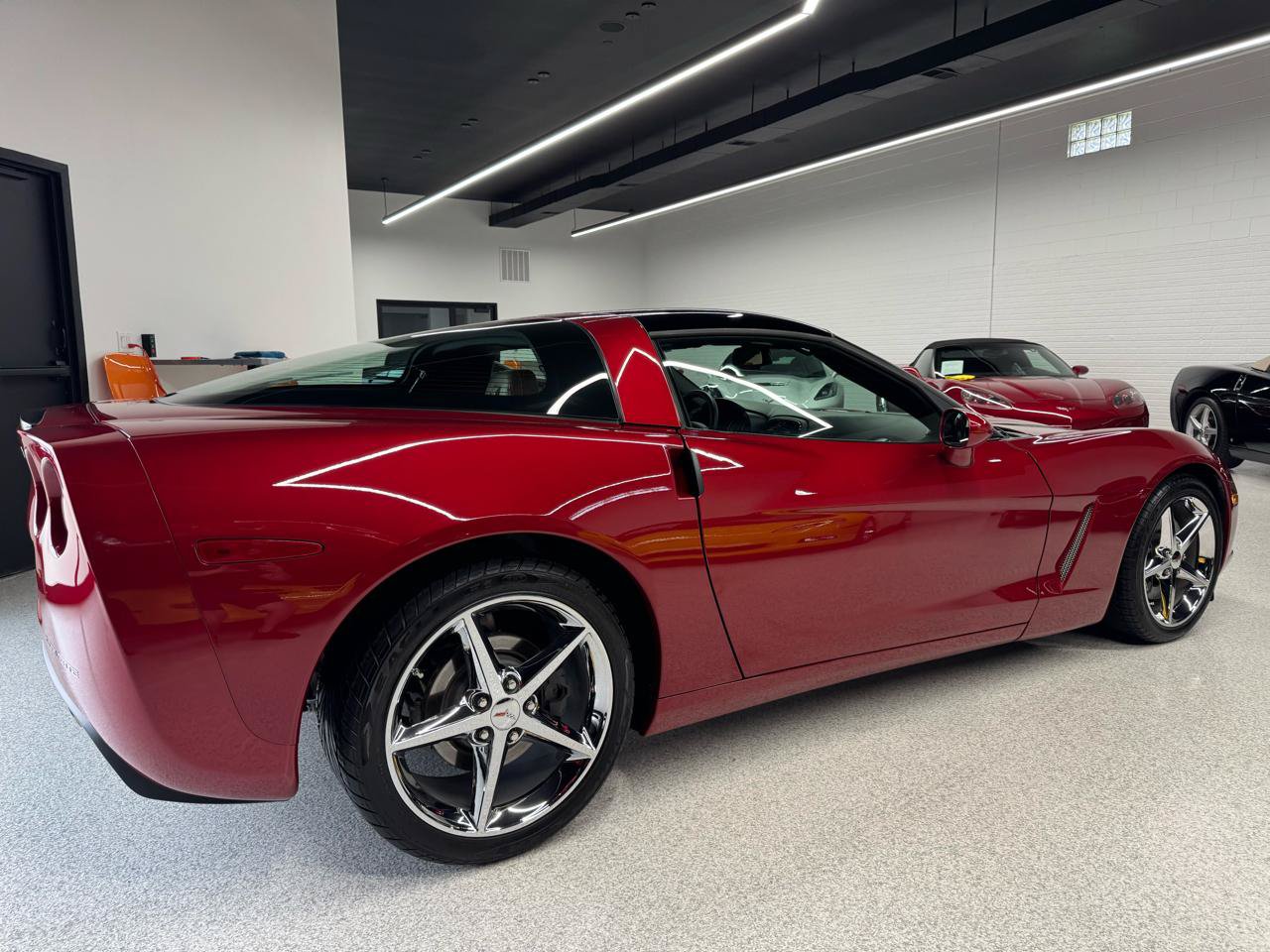 Used 2012 Chevrolet Corvette Coupe w/ 2LT Preferred Equipment Group RWD image 14