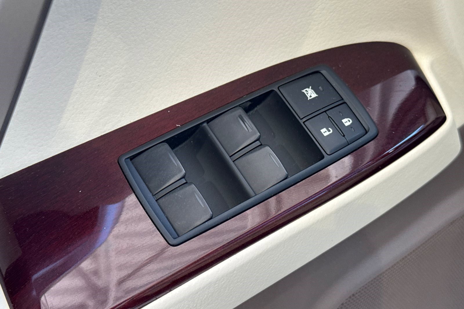 Used 2019 Lexus GX 460 Premium w/ Premium Package AWD/4WD image 13