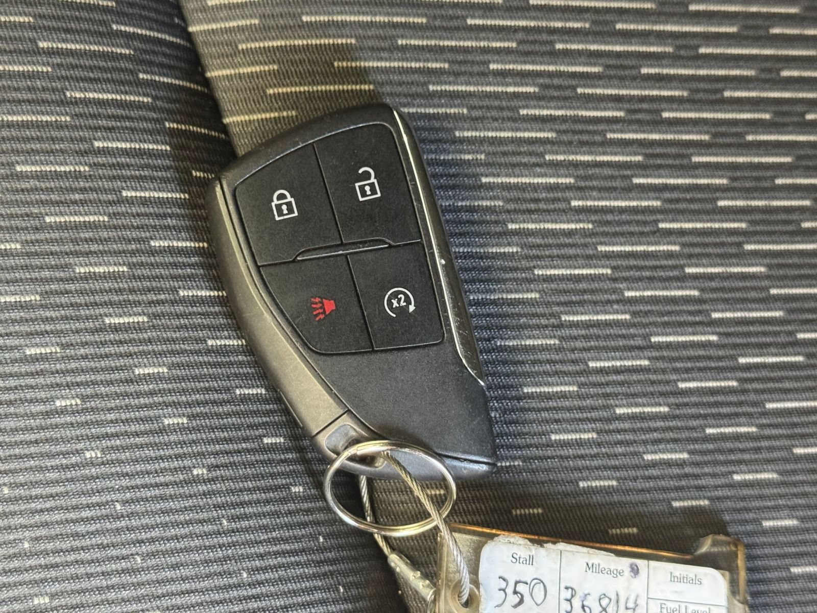 Used 2025 Chevrolet Equinox LT AWD/4WD image 25