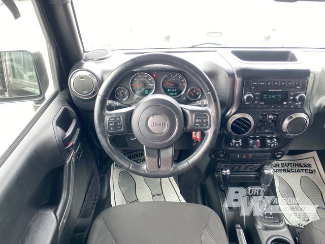 Used 2017 Jeep Wrangler Unlimited Willys image 18