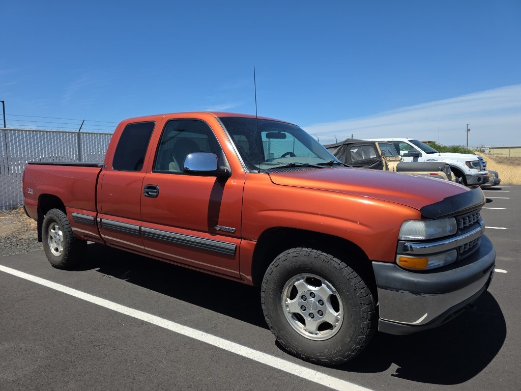 Used 2001 Chevrolet Silverado 1500 LS w/ Off-Road Chassis Pkg