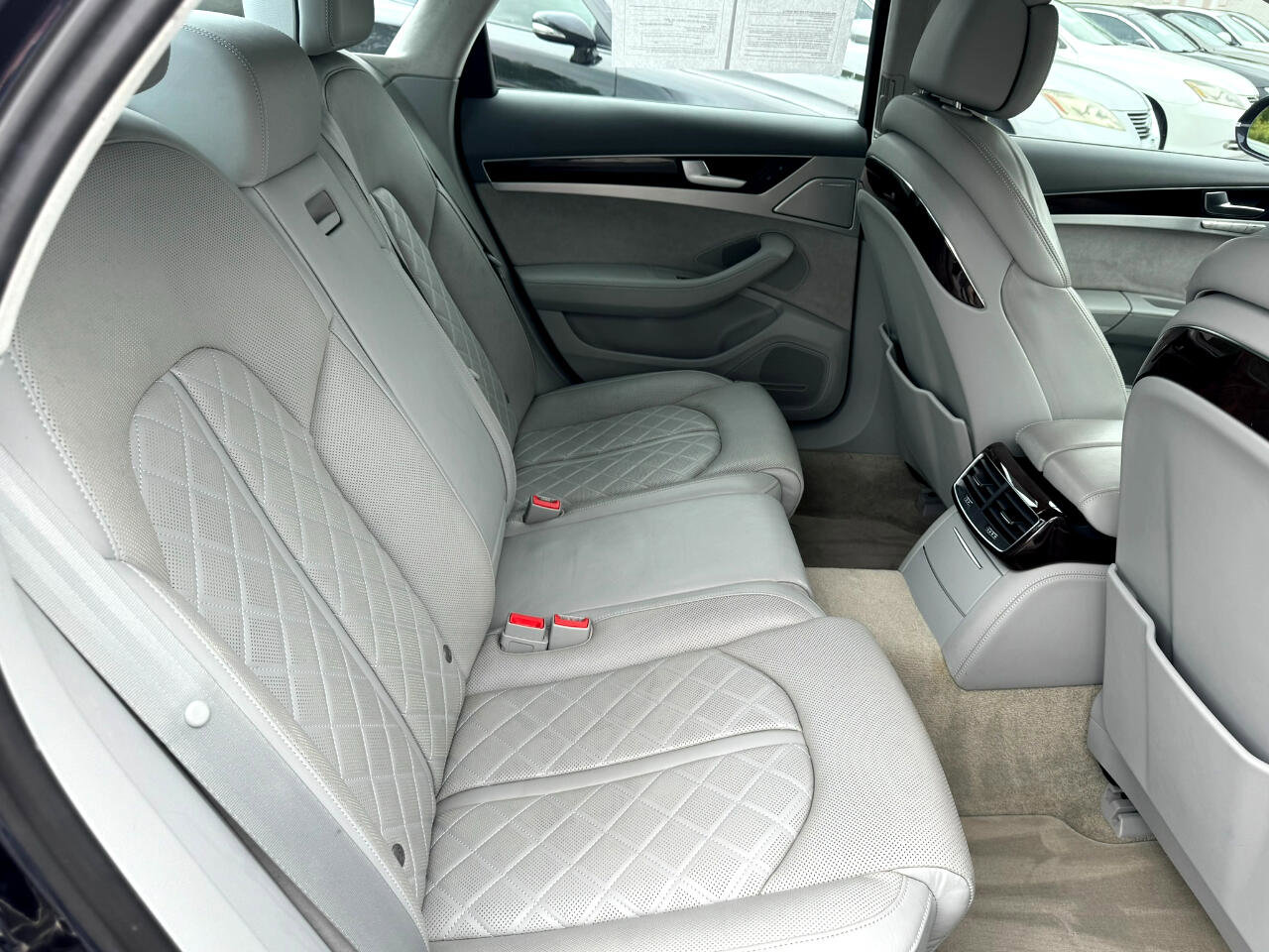 Used 2015 Audi A8 4.0T image 32
