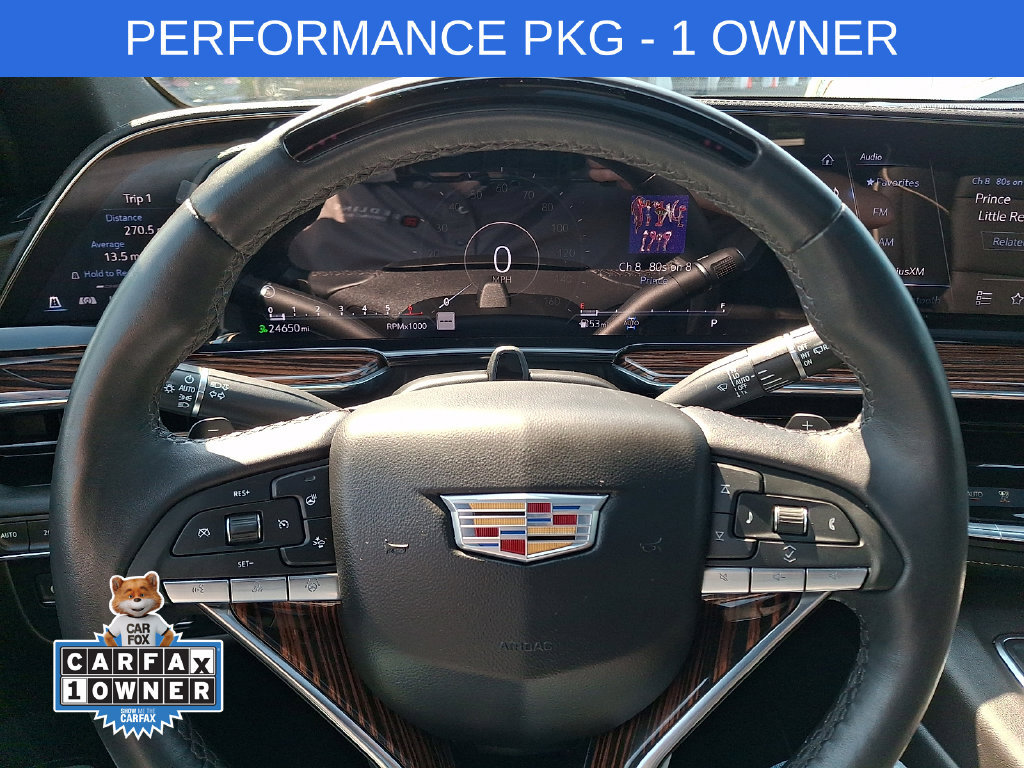 Used 2024 Cadillac Escalade Premium Luxury w/ Performance Package AWD/4WD image 19
