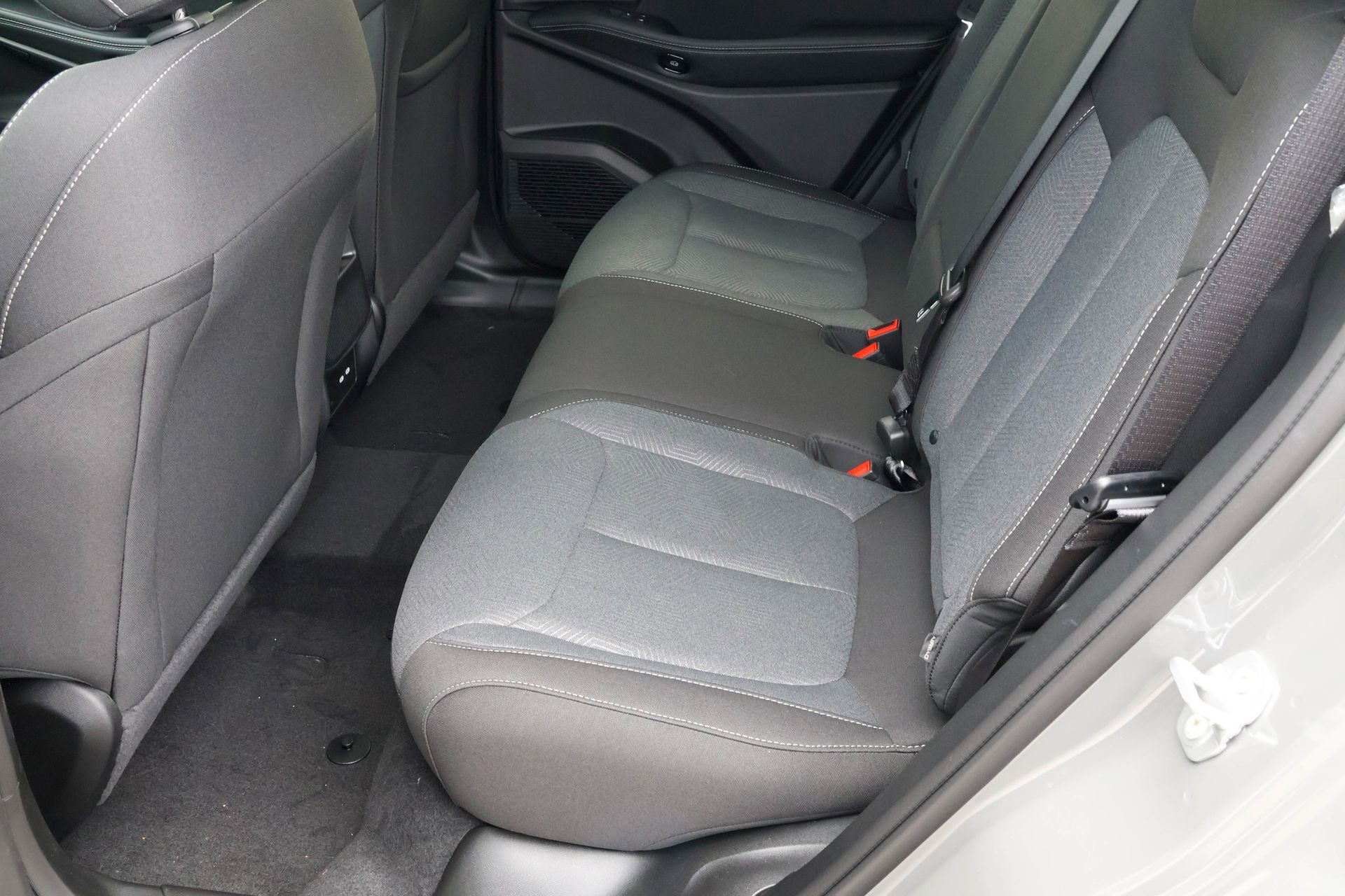 New 2026 Jeep Cherokee Laredo image 14