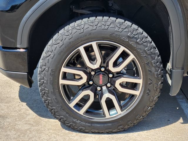 Used 2022 GMC Sierra 1500 AT4 w/ AT4 Premium Package AWD/4WD image 10