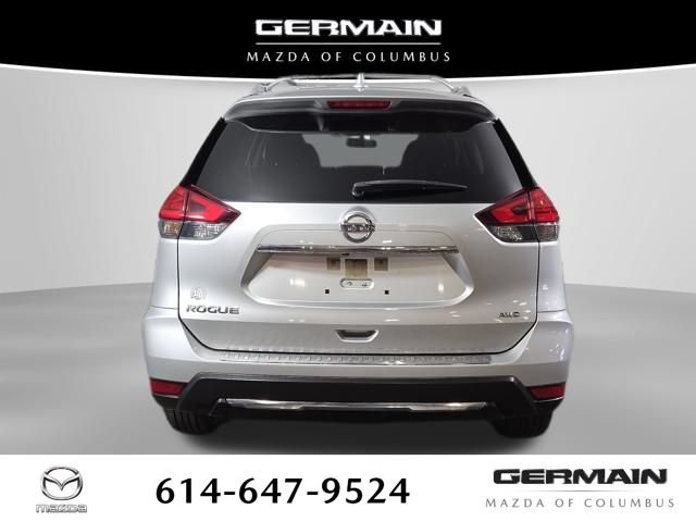 Used 2017 Nissan Rogue S w/ S Appearance Package AWD/4WD image 9