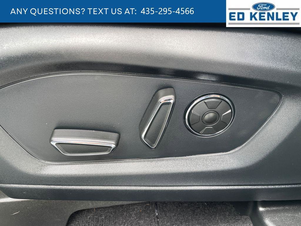 Used 2020 Ford Explorer Platinum w/ Premium Technology Package AWD/4WD image 4