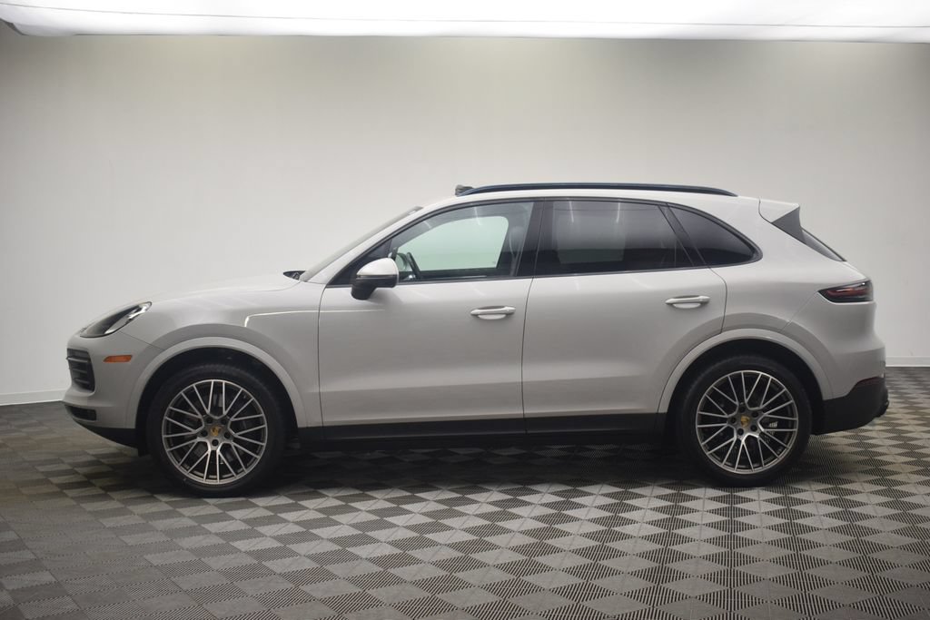 Used 2023 Porsche Cayenne Platinum Edition AWD/4WD image 12