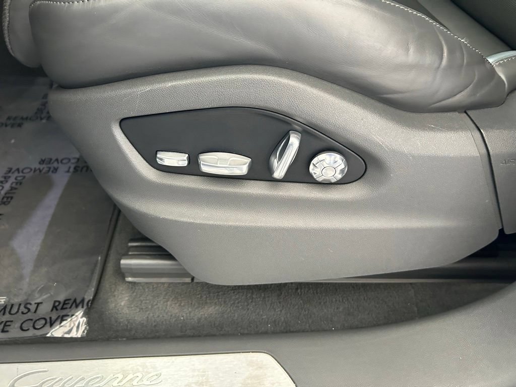 Used 2019 Porsche Cayenne AWD/4WD image 39