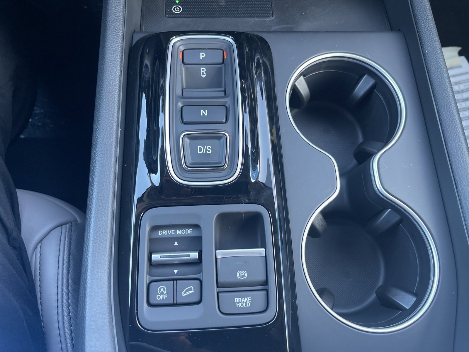 New 2025 Honda Pilot Touring image 32