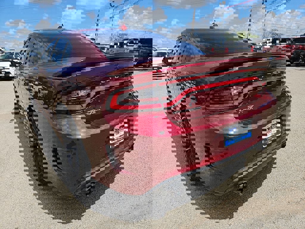 Used 2021 Dodge Charger GT w/ Performance Handling Group image 5