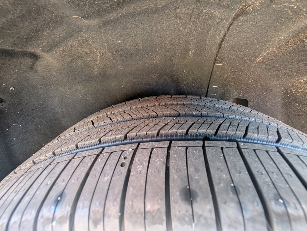 Used 2022 Nissan Pathfinder SV w/ SV Premium Package image 25