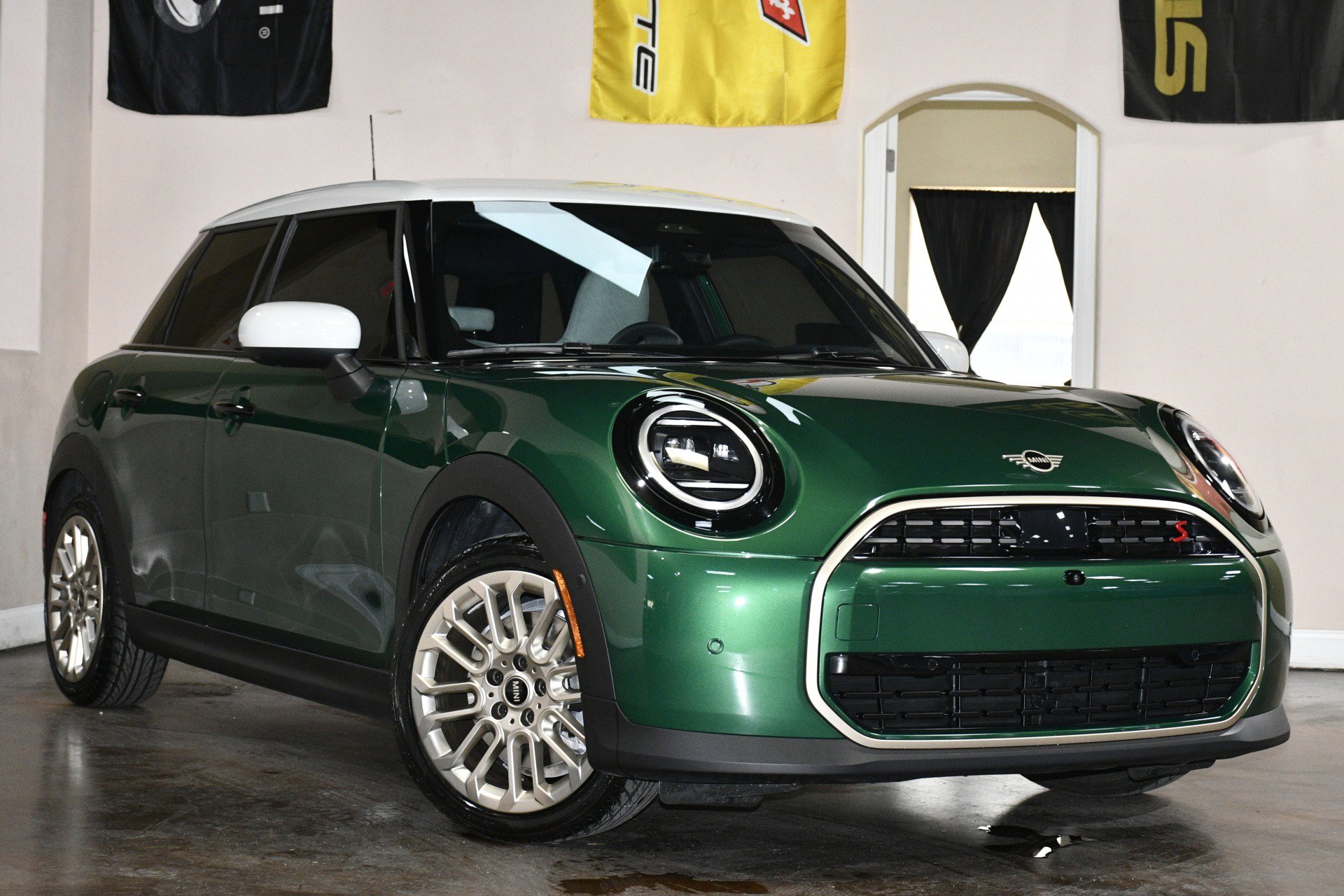 Used 2025 MINI Cooper S image 3