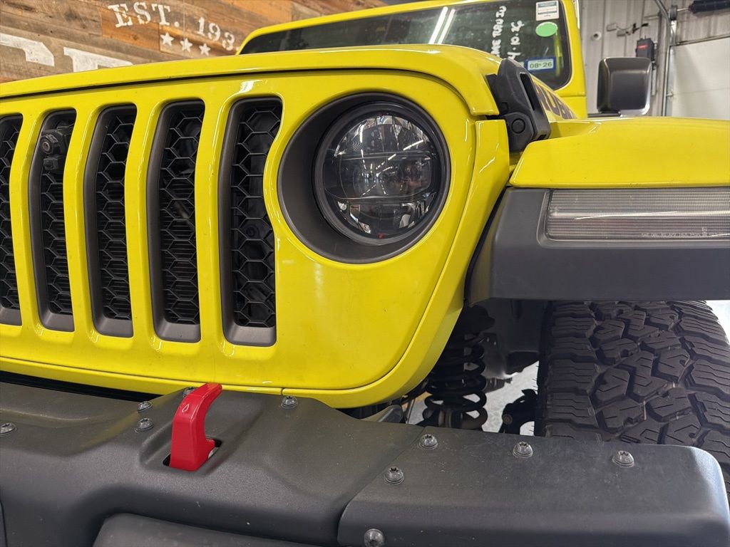 Used 2023 Jeep Gladiator Rubicon w/ LED Lighting Group AWD/4WD image 9