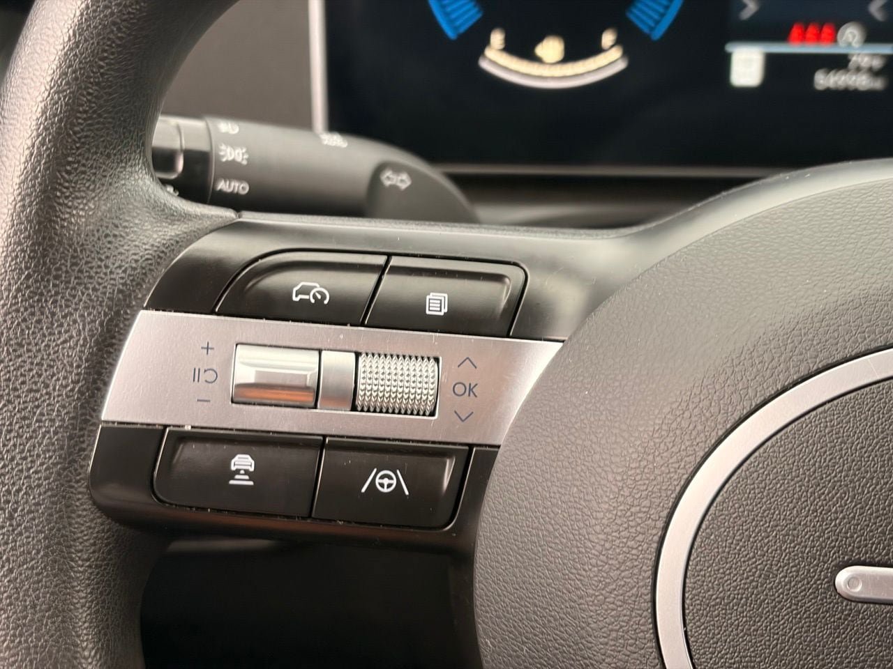 Used 2025 Hyundai Tucson SEL FWD image 29