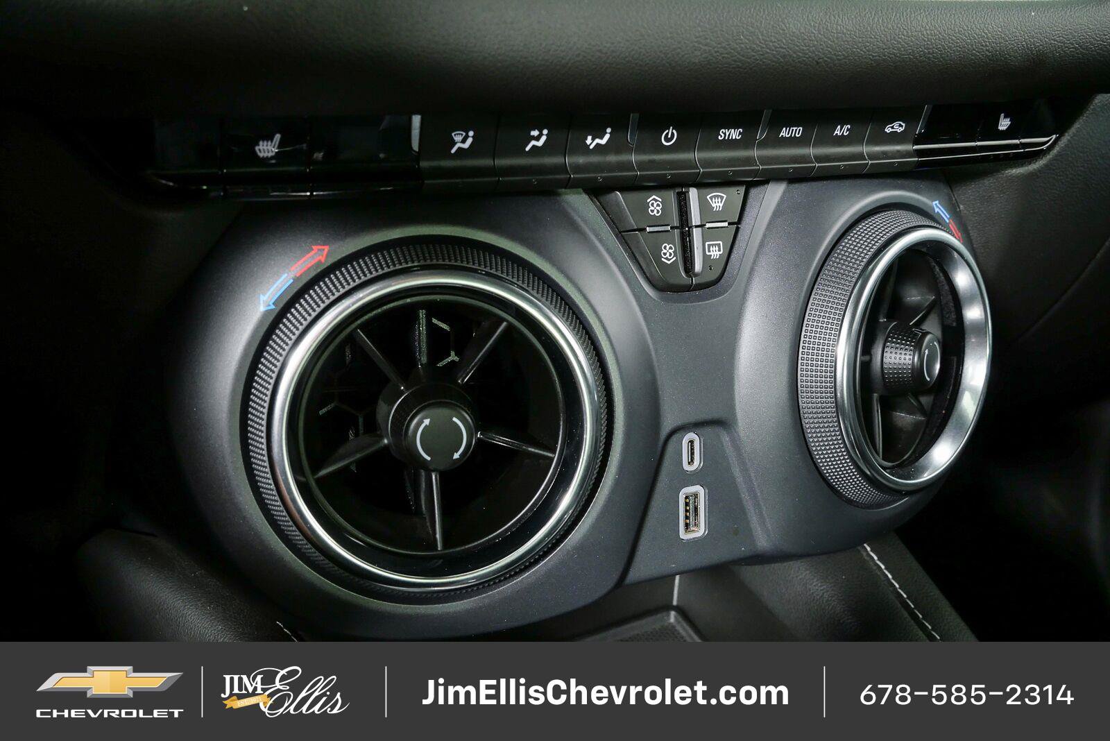 Certified 2025 Chevrolet Blazer LT AWD/4WD image 15