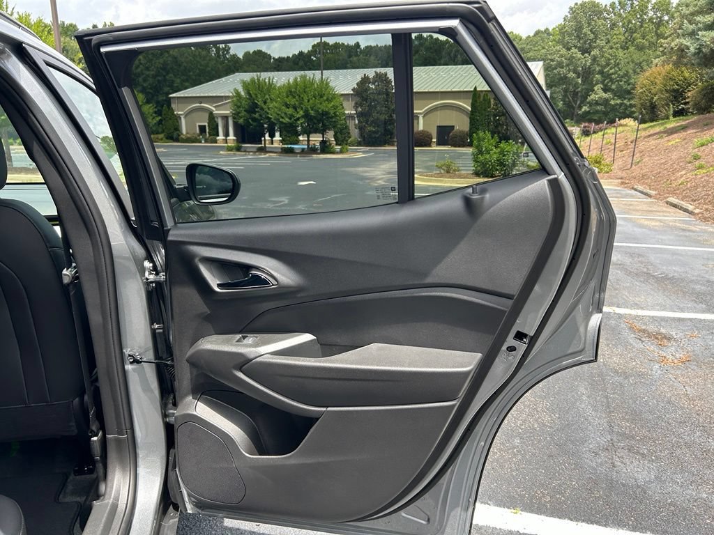 New 2026 Chevrolet Trax LT FWD image 48