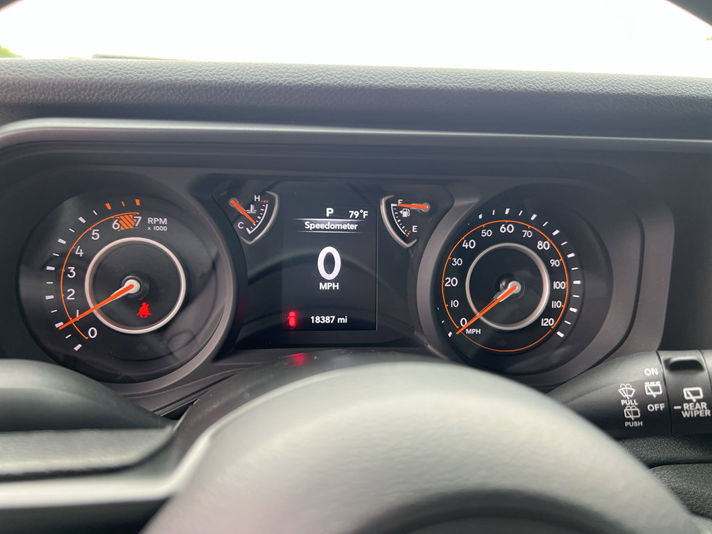 Used 2024 Jeep Wrangler Sport image 10