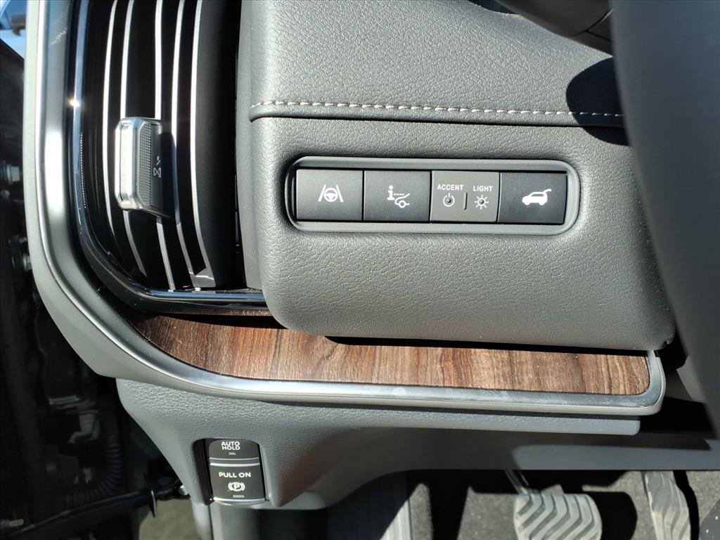 New 2026 Nissan Armada Platinum image 18