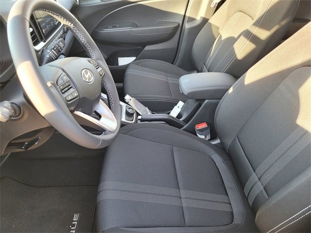 New 2025 Hyundai Venue SEL image 13