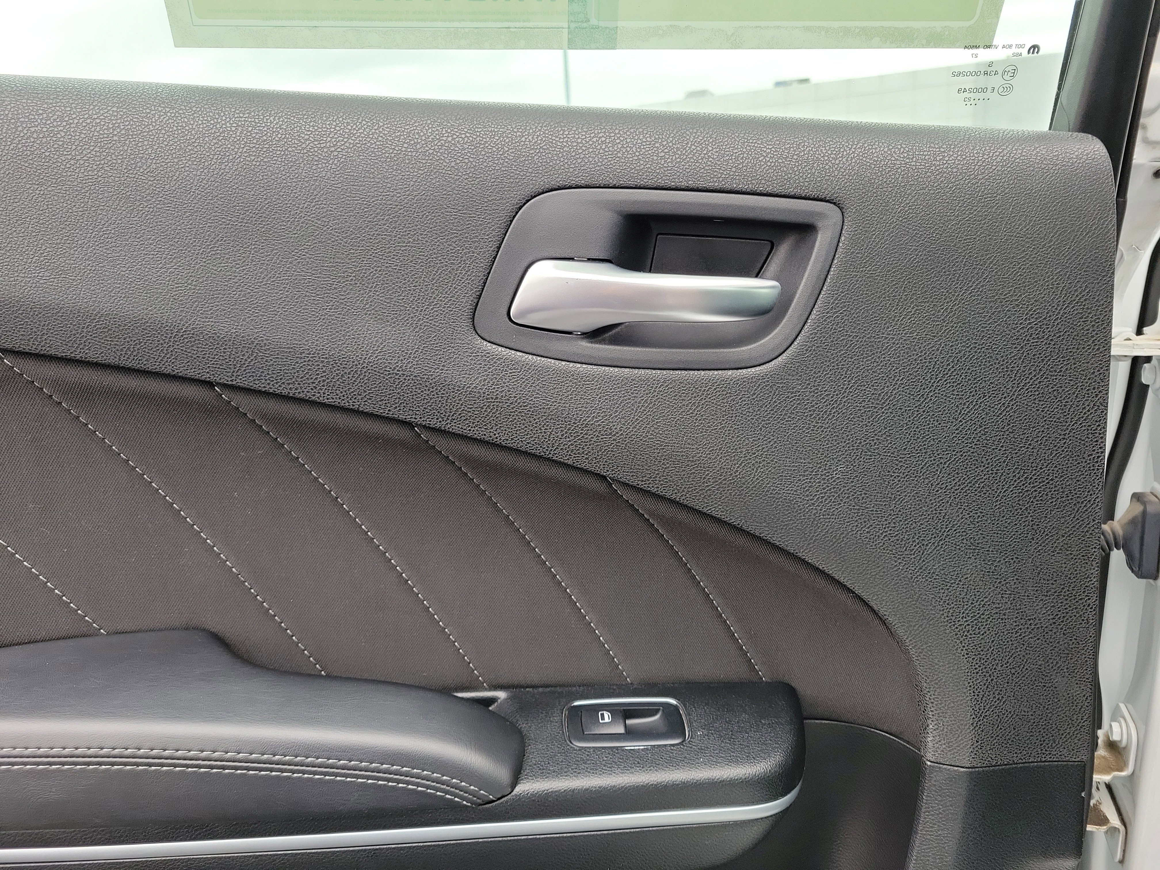 Used 2023 Dodge Charger SXT image 12