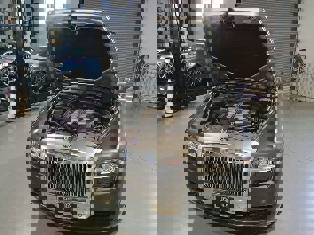 Used 2011 Rolls-Royce Ghost image 32