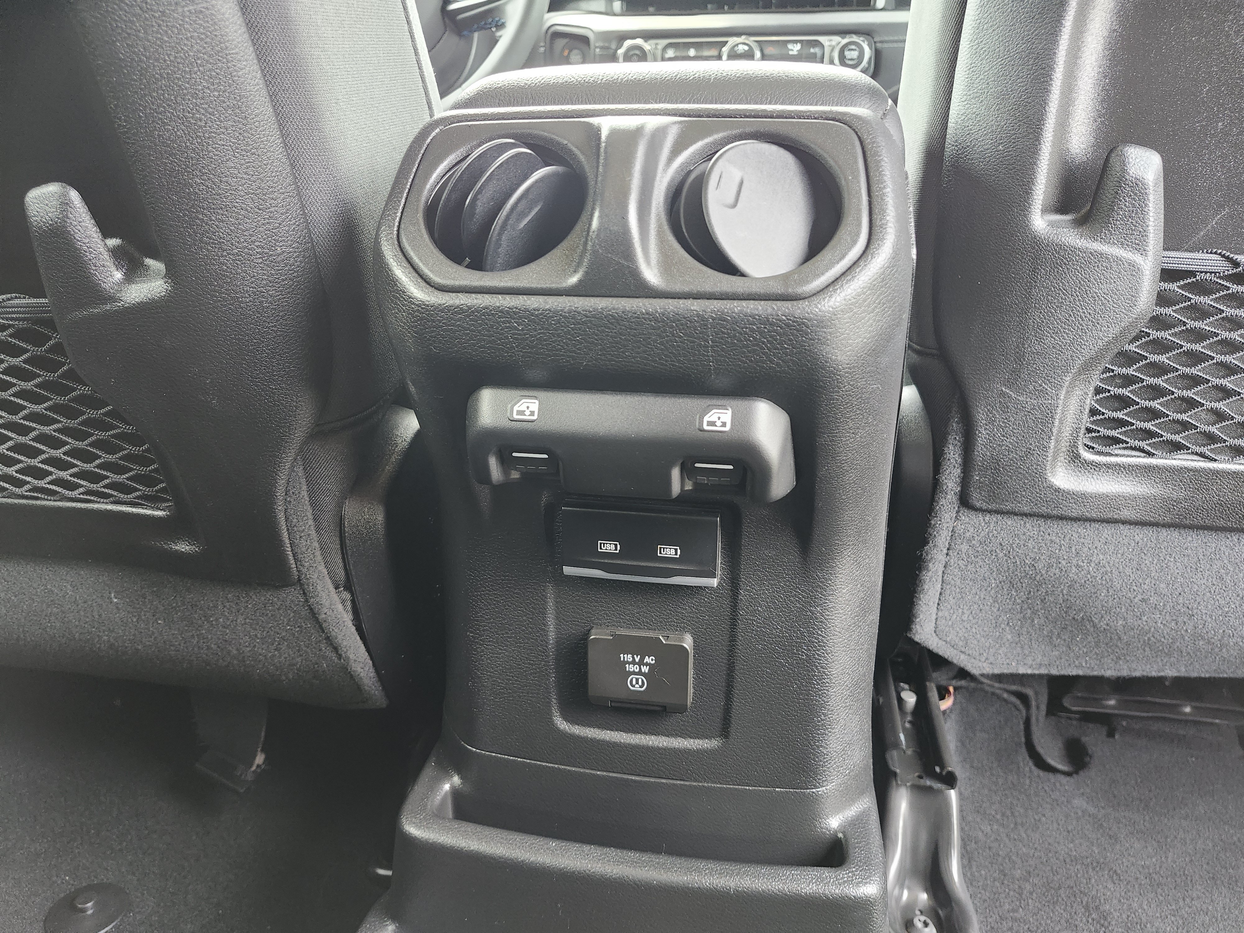 Used 2024 Jeep Wrangler Unlimited Rubicon 4xe w/ Convenience Group AWD/4WD image 23