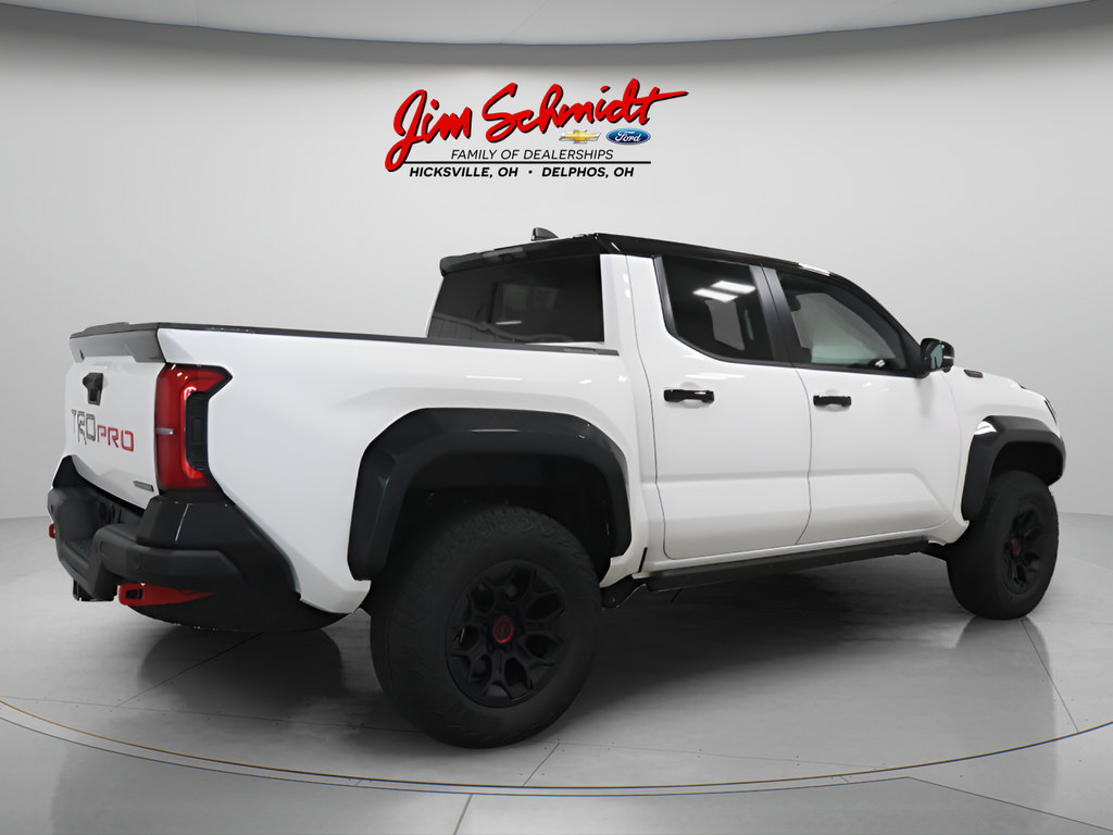 Used 2026 Toyota Tacoma TRD Pro AWD/4WD image 5