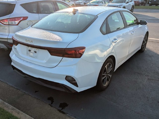 Used 2024 Kia Forte LXS FWD image 5
