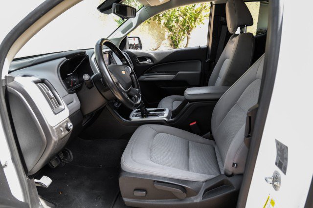 Used 2020 Chevrolet Colorado LT w/ Safety Package RWD image 3