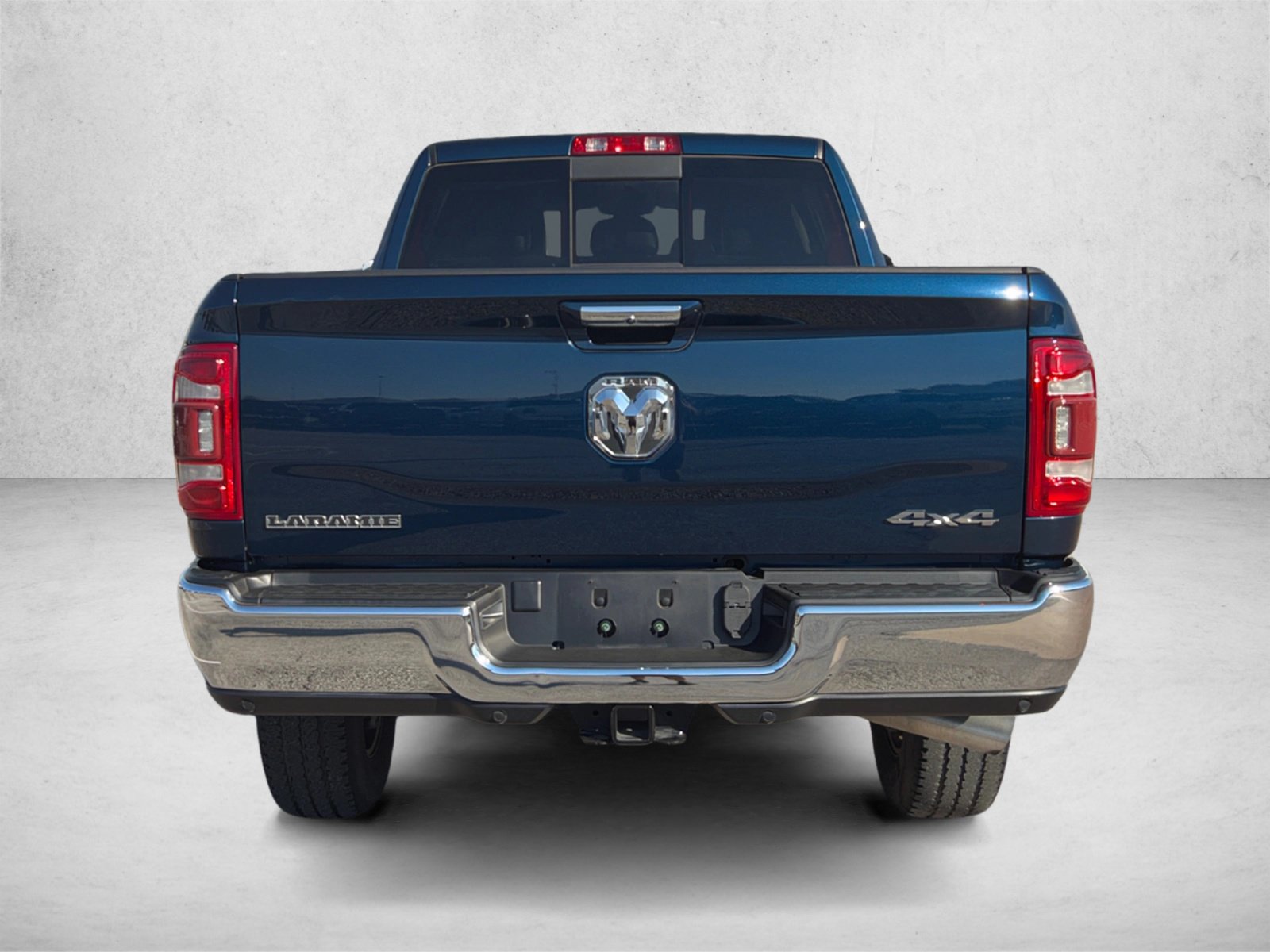 Used 2022 RAM 2500 Laramie AWD/4WD image 6